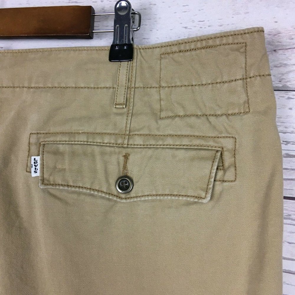 Levis Mens Light‎ Brown Casual Shorts sz 40 Flat Front Cotton Travel Pockets - Picture 2 of 10